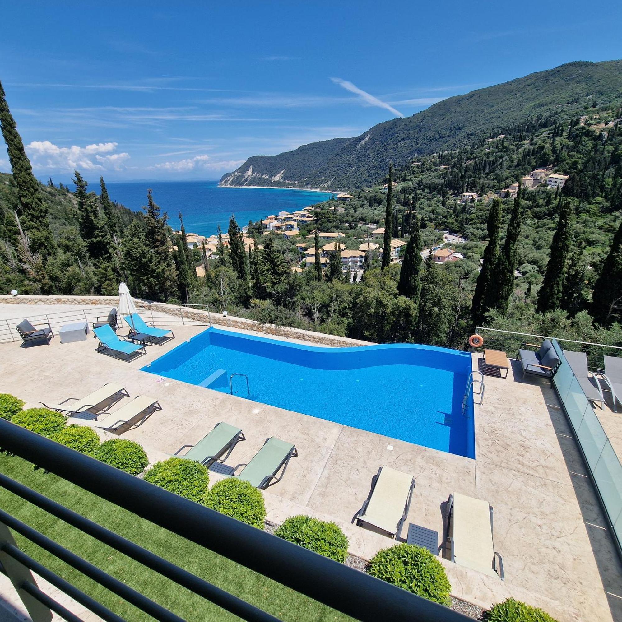 Milos Mountain - Villa Nikitas Agios Nikitas Exterior photo