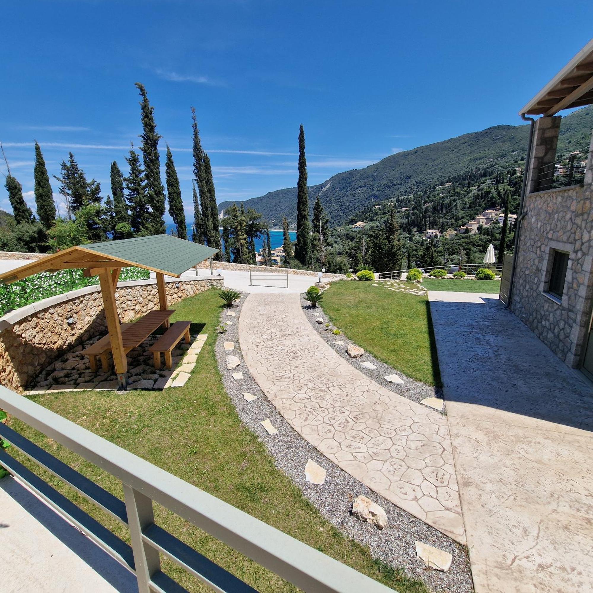 Milos Mountain - Villa Nikitas Agios Nikitas Exterior photo